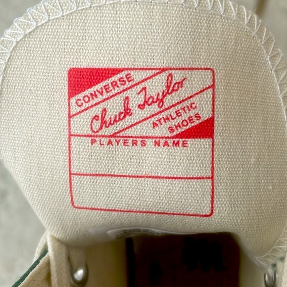 Converse Chuck Taylor High Top Christmas Sneakers. Hand Embroidered. NEW Sz 6 - Picture 12 of 13